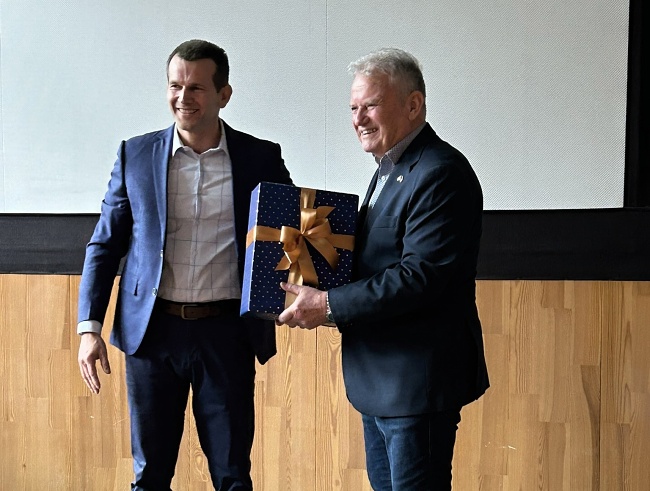 Půl století v jedné firmě